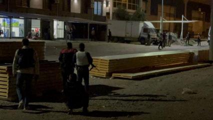 Hareketli dakikalar! Operasyonda polisle çatıştılar