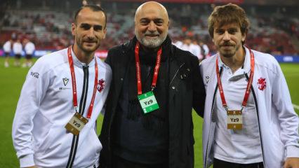 Hikmet Karaman'dan olay sözler: 'Fenerbahçe taraftarı bilsin bunu'