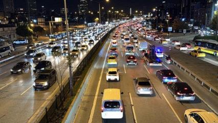 İstanbul'da trafik yoğunluğu yüzde 87'ye çıktı