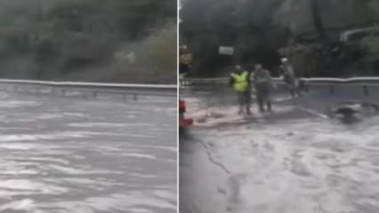Kemerburgaz yolu göle döndü, araçlar güçlükle ilerledi