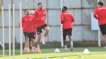 Sivasspor’da Hatayspor mesaisi sürüyor