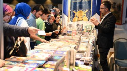 12. Konya Kitap Günleri binlerce kitapseveri bir araya getirdi