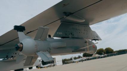 AKINCI ve KEMANKEŞ güçlerini birleştirdi! Gökyüzünde gurur veren anlar