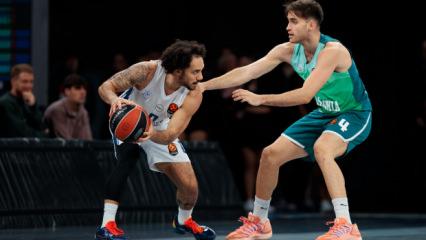 Anadolu Efes deplasmanda yıkıldı