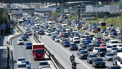 Bakanlık peş peşe uyardı! Milyonlarca sürücü 7 bin 438 lira ödeyecek