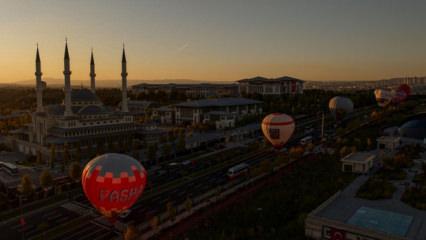 Cumhurbaşkanlığı K&uuml;lliyesi'nde sıcak hava balonu etkinliği d&uuml;zenlendi