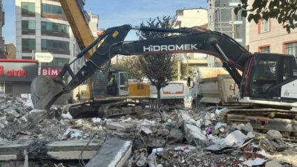 Gebze’de enkaz kaldırılıyor: Ekipler zeminde inceleme yapıyor!