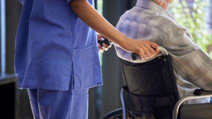 İngiltere'de hemşirelere ırkçı saldırılar yüzde 55 arttı!