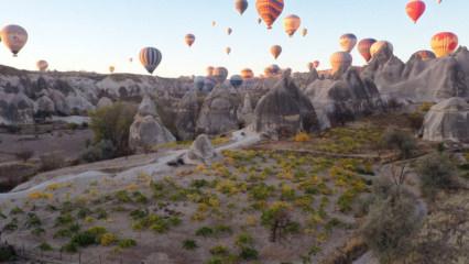 Mevsimin doğaya yansıması: Peribacalarının renkleriyle bütünleşti!