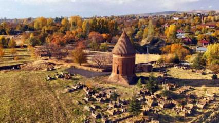 &lsquo;Sakin şehir&rsquo; Ahlat&rsquo;tan sonbahar resitali