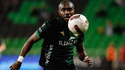 Türkiye'de gol makinesiydi! Toprak sahaya kadar düştü