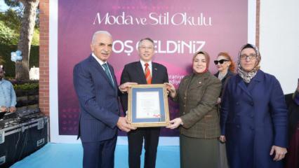 Ümraniye’de kadınların tasarım yolculuğu başlıyor: Moda ve Stil Okulu açıldı