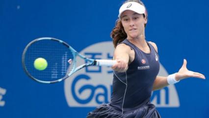 Milli tenis&ccedil;i Zeynep S&ouml;nmez, turnuvaya veda etti