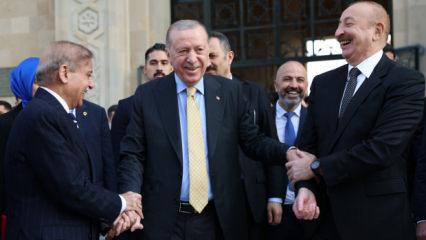 30 yıllık yangın s&ouml;nd&uuml;: Yeni zaferler bizi bekliyor! - 9 Kasım 2025 gazete manşetleri