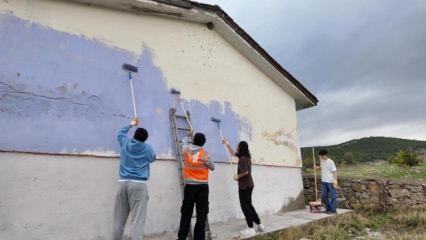 6 öğrencili köy okulunu üniversite öğrencileri yeniledi