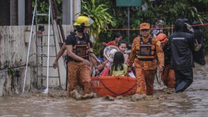 Filipinler'de tayfun felaketi! Ülke sular altında kaldı