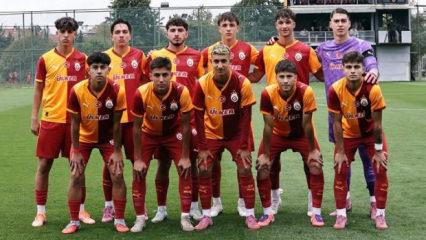 9 gollü maçta Galatasaray hezimete uğradı! Ajax'ın Türk yıldızı şov yaptı