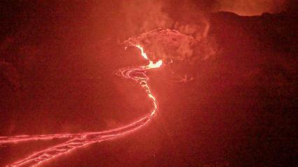 Hawaii’deki yanardağ patlamaya çok yakın: Kilauea Yanardağı'nda lav akıntıları