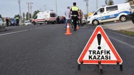 İzmir'de feci motosiklet kazası: 1 ölü, 2 yaralı