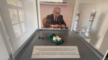 Kabe'den getirilmişti... Haydar Aliyev'in vasiyeti 33 yıl sonra yerine getirildi! 