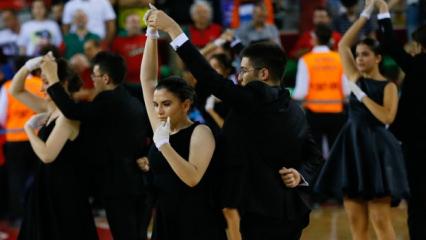 Kız çocuklarımıza dayatılan moda ve ibretlik halimiz