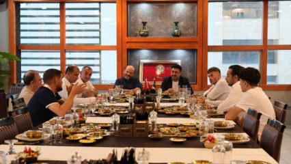 Konya Kebap Evi&rsquo;nde restoran işletmecileri buluştu