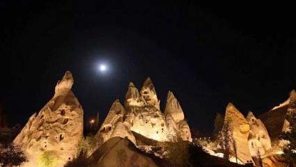 “Kunduz Süper Ay” Kapadokya’da  göz kamaştırdı