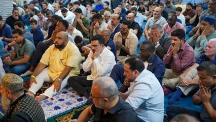 Mamdani’den dünyaya hadis ile mesaj! Cuma  namazında hitap etti!