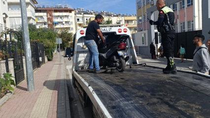 Motosikletine abartılı egzoz takan ehliyetsiz çocuk sürücüye ceza yağdı