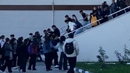 Okulda korku dolu anlar: Sopalarla baskın yaptılar