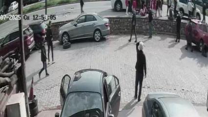 Dolmuş ciple çarpıştı: 11'i öğrenci, 13 yaralı