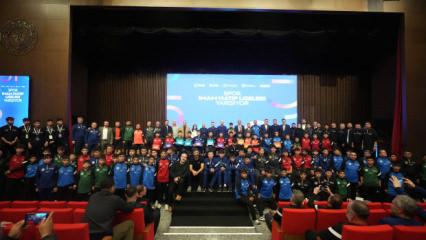 Spor İmam Hatip liseleri yarışıp ödül kazandı