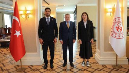 Türkiye Güreş Federasyonu Başkanı Akgül, Bakan Bak'ı ziyaret etti