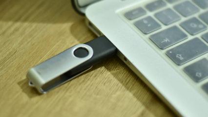 Almanya'da şüpheli USB alarmı! Milletvekillerine gönderildi