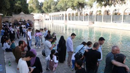 “Balıklıgöl”de ara tatil yoğunluğu yaşanıyor!