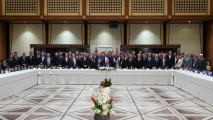 Başkan Erdoğan'dan önemli kabul! Dünya Ahıskalı Türkler Birliği Heyeti'ni ağırladı! 