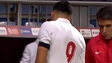 Beşiktaş'ın yıldızı milli maçta sakatlandı! 