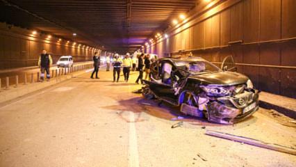 Karşı şeride geçerek panelvana çarpan cipteki 2 kişi hayatını kaybetti