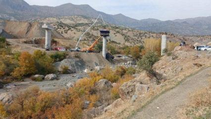 Köprü inşaatında çökme! 3 ölü, 2 yaralı 