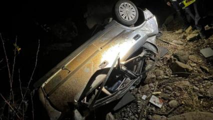 Otomobil 200 metre yükseklikten vadiye uçtu