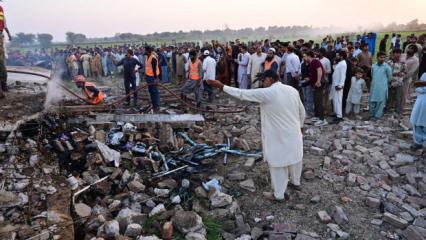 Pakistan'da havai fişek fabrikasında patlama: 5 ölü 7 yaralı