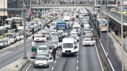Türkiye'den 09:05 manzaraları: Saygı duruşunda bulunuldu!