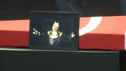 Usta sanatçı Muazzez Abacı için AKM'de tören düzenlendi