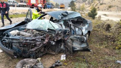 Bolu'da feci kaza! Kamyon adeta biçti geçti