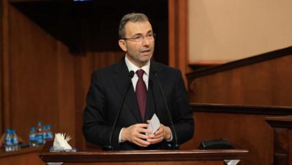 Ahmet Cin, İmamoğlu'nu eleştirince CHP'liler tutuştu! Nuri Aslan mikrofonu kapattırdı