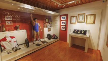 Bakan Ersoy duyurdu: Naim'in anı evi artık müze!