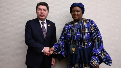 Bakan Tun&ccedil;, G&uuml;ney Afrikalı mevkidaşı Kubayi ile g&ouml;r&uuml;şt&uuml;