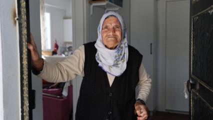  Depremde 41 ev ağır hasar almıştı, yıkılıp yapıldı: 90 yaşındaki Fatma nine yeni evinde