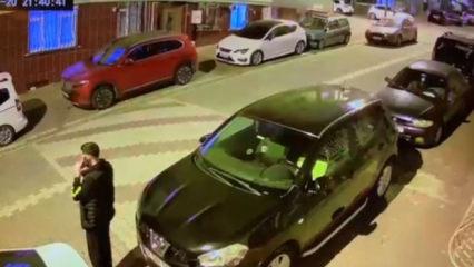 Esenyurt'ta sokaktaki 2 kişiye silahlı saldırı