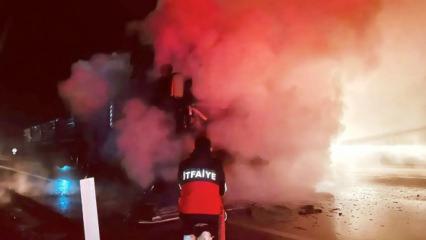 Hareket halindeki tır alev topuna döndü